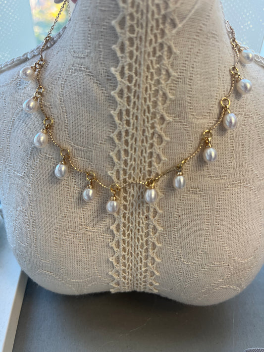 蕾丝米珠项链French Pearl necklace