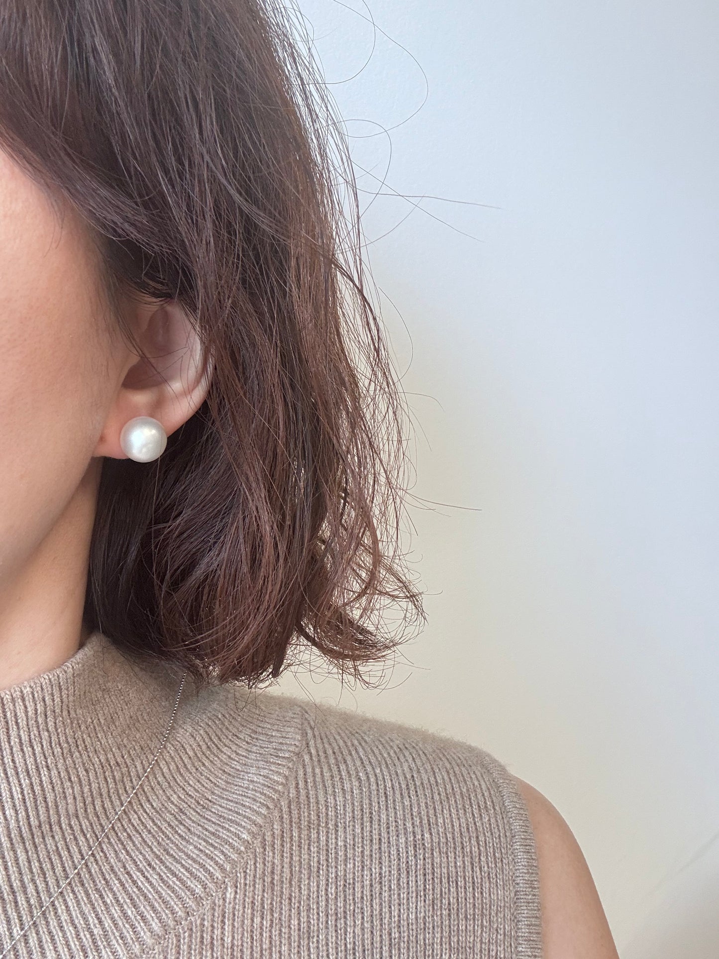 White south Sea Pearl,Pair of Button 11.6mm AAA/AA Paspaley