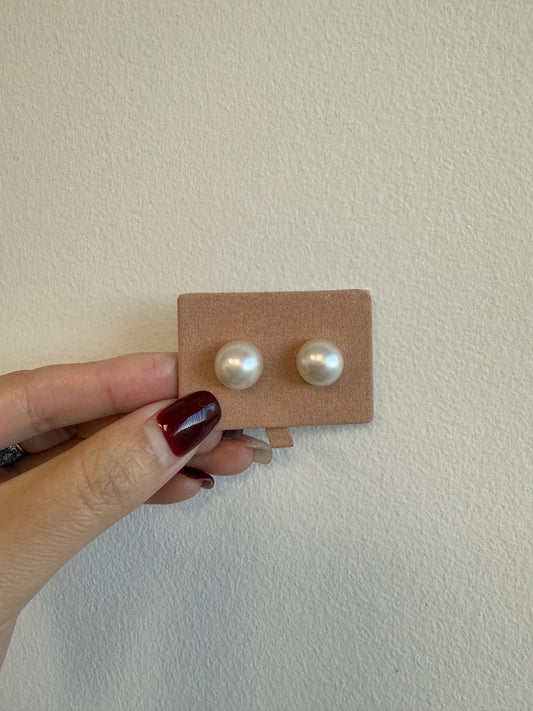 White south Sea Pearl,Pair of Button 11.6mm AAA/AA Paspaley