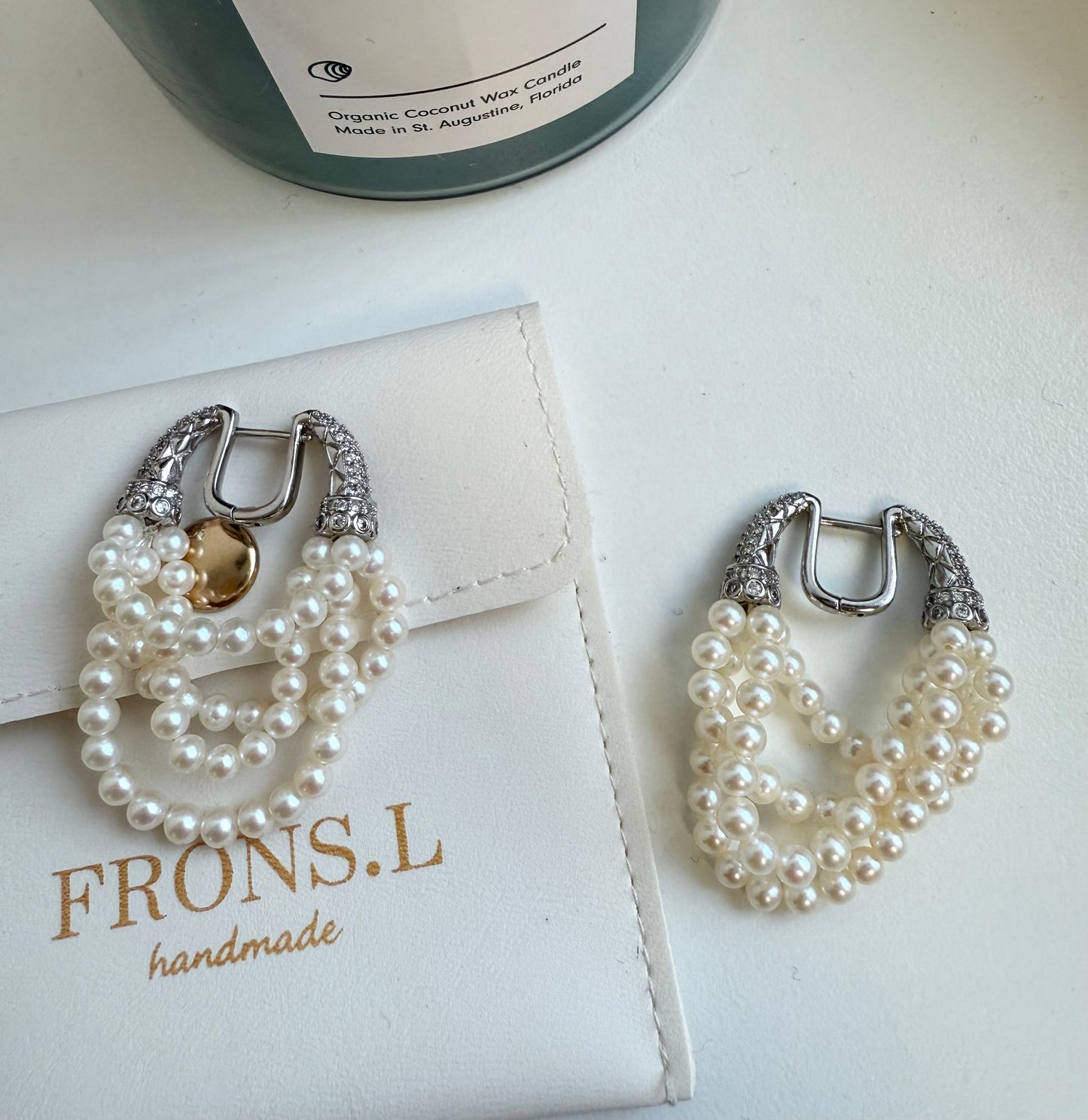 Horseshoe Pearl Earrings