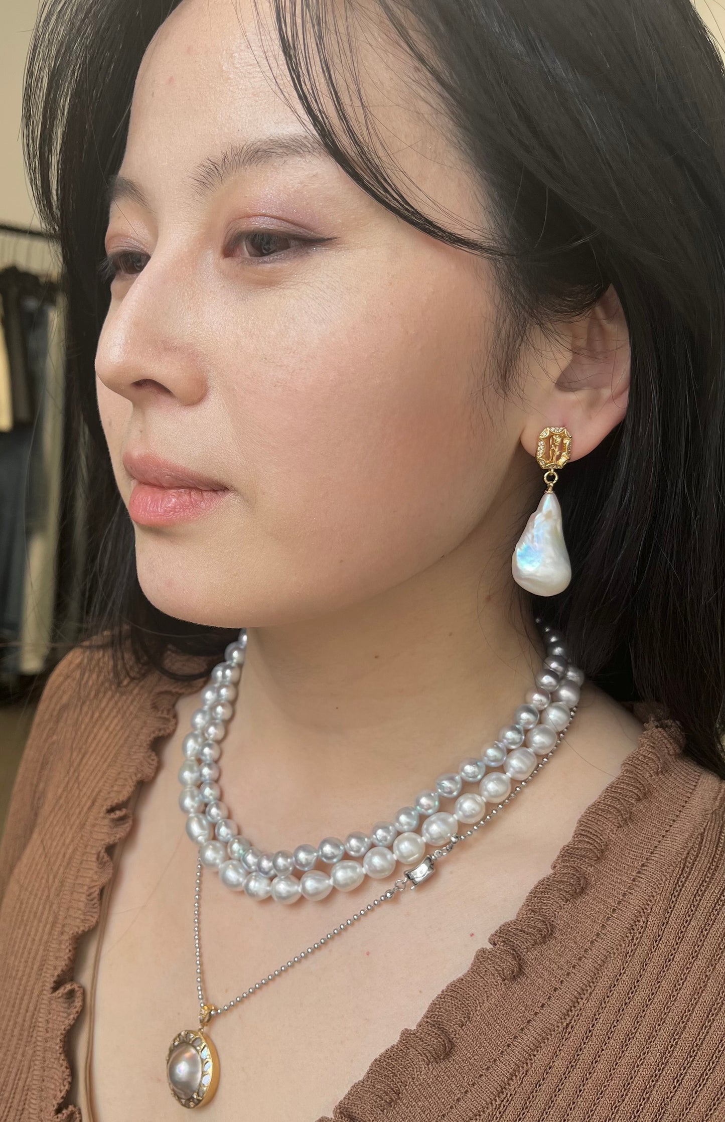 South White Baroque Sea Pearl Necklace