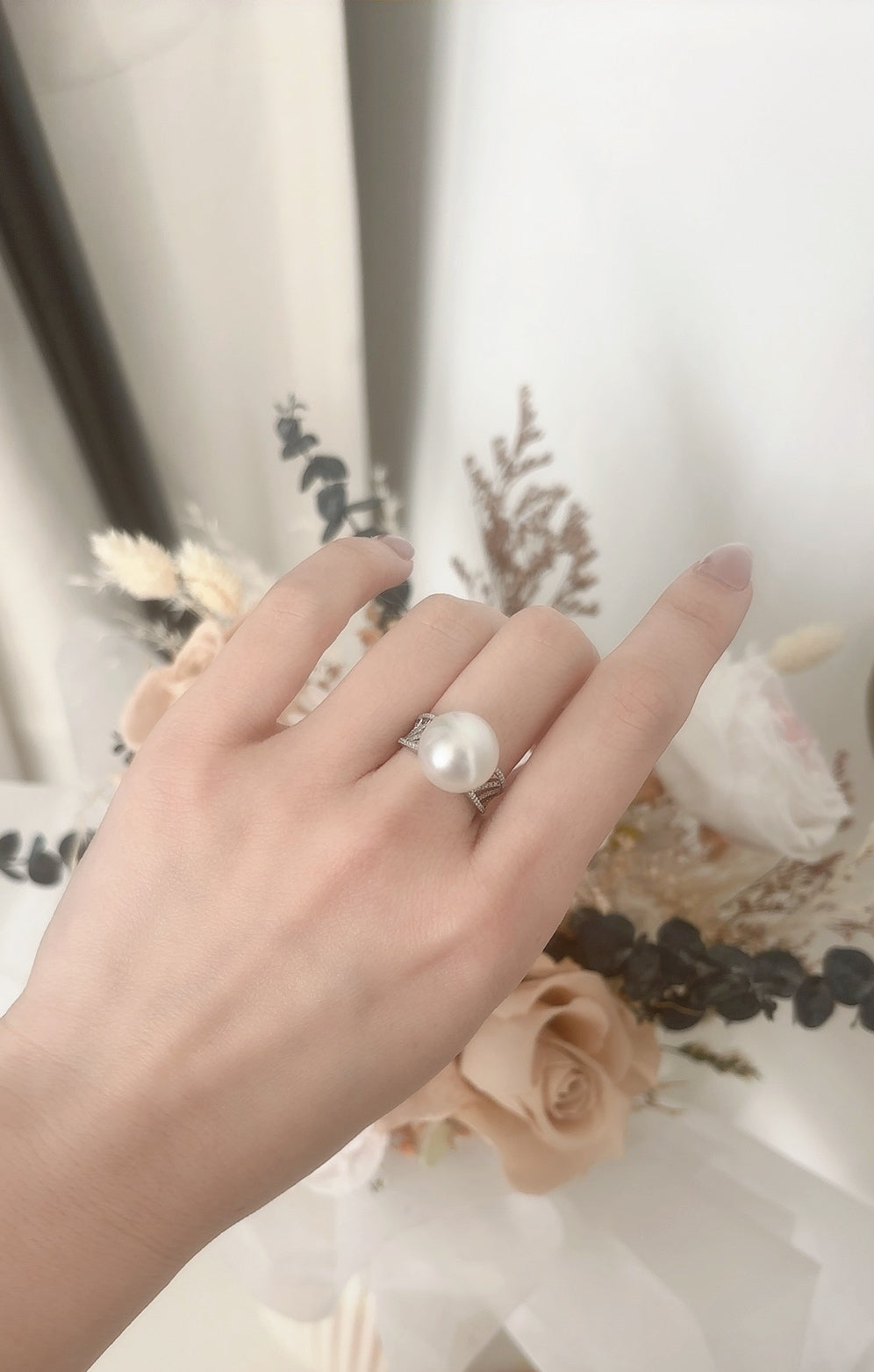 White south Sea Pearl,Single Button 12.6mm AAA/AA Paspaley