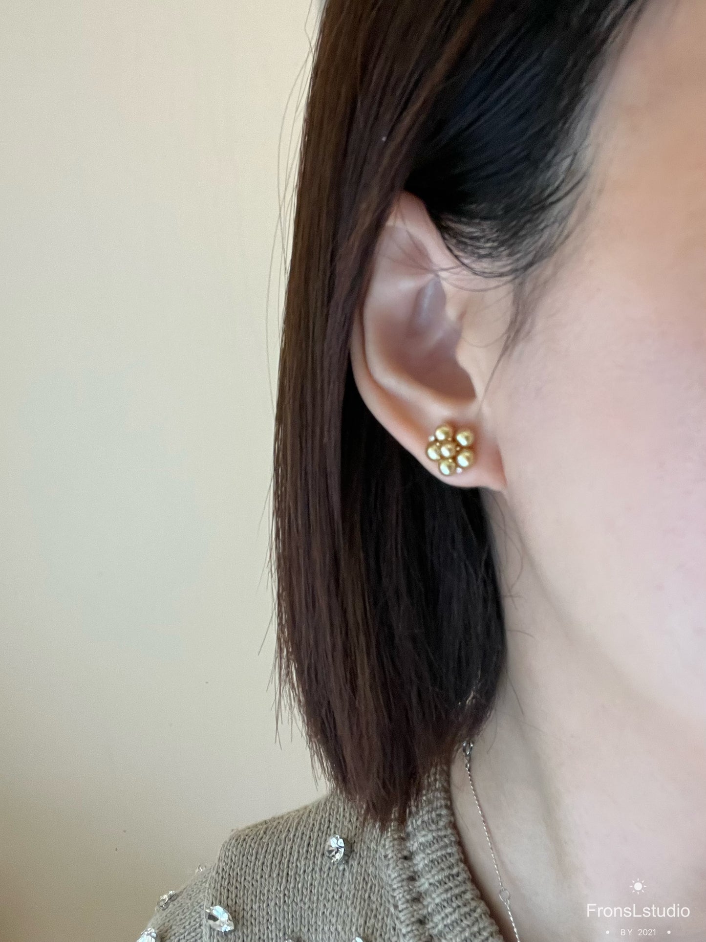 Flower sea Pearl earrings