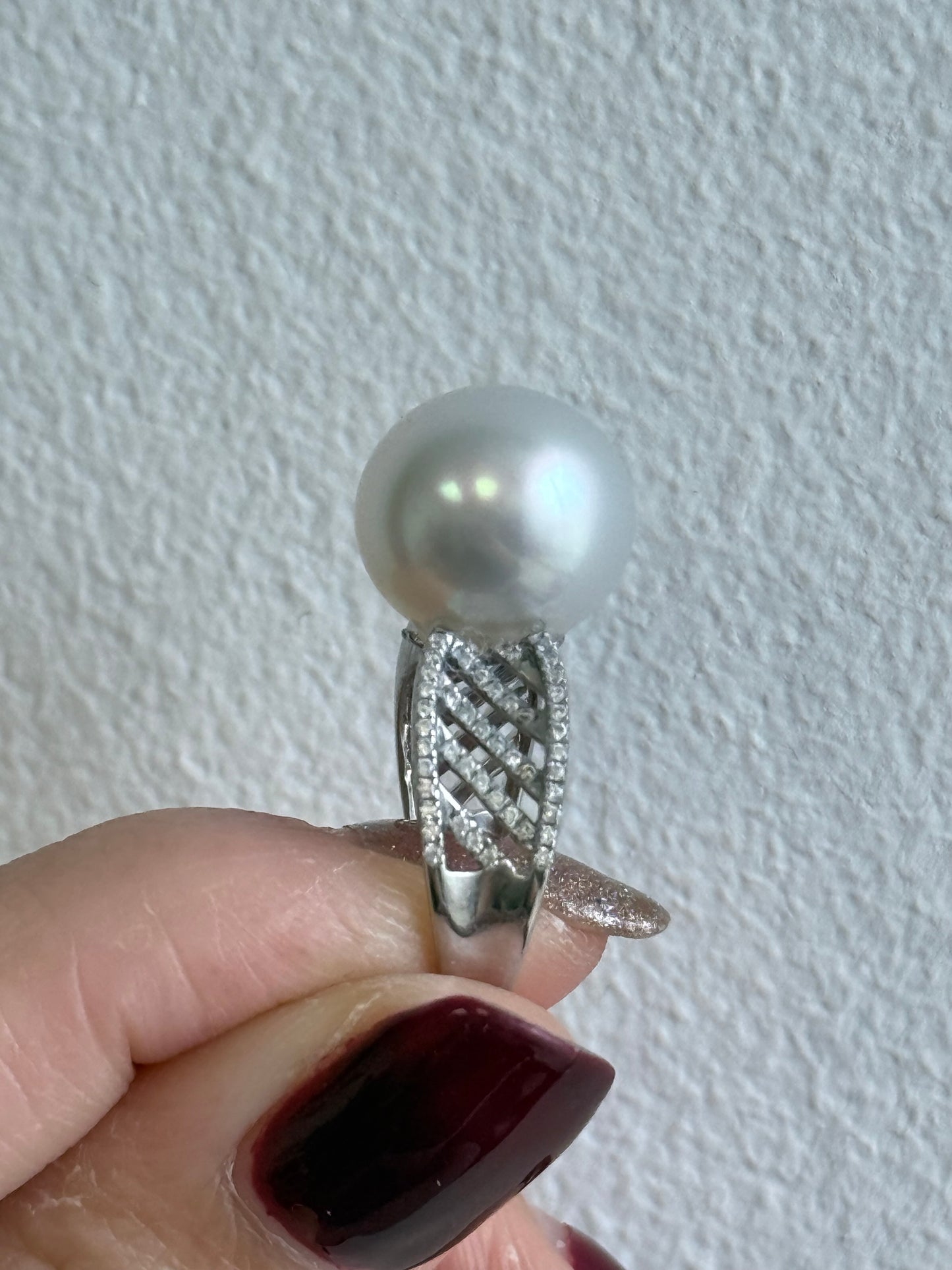 White south Sea Pearl,Single Button 12.6mm AAA/AA Paspaley