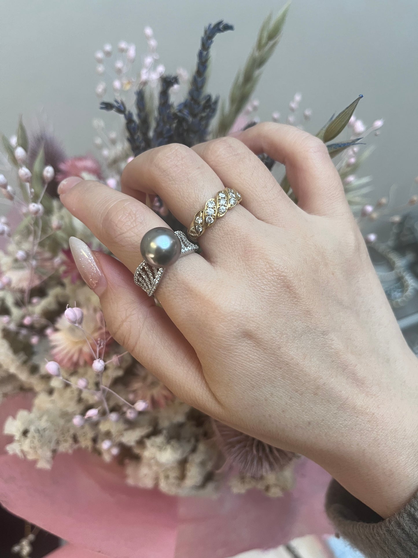 Platinum Gray Tahiti pearl ring