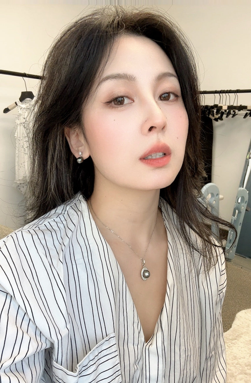 戴妃款大溪地耳钉Tahitian Keshi earrings