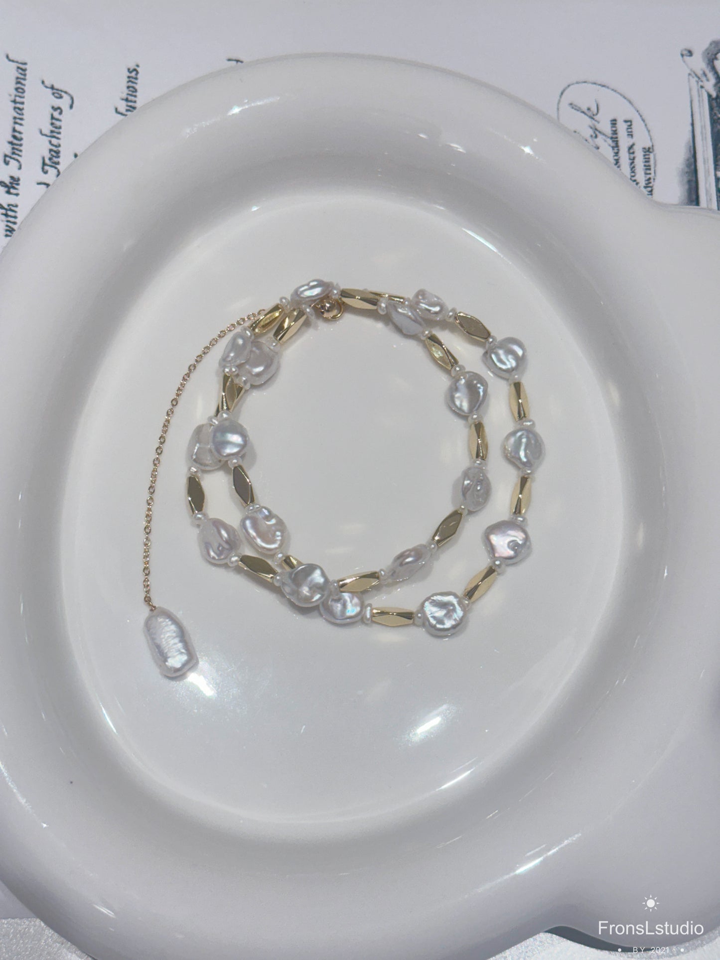 Freshwater Pearl keshi Necklace
