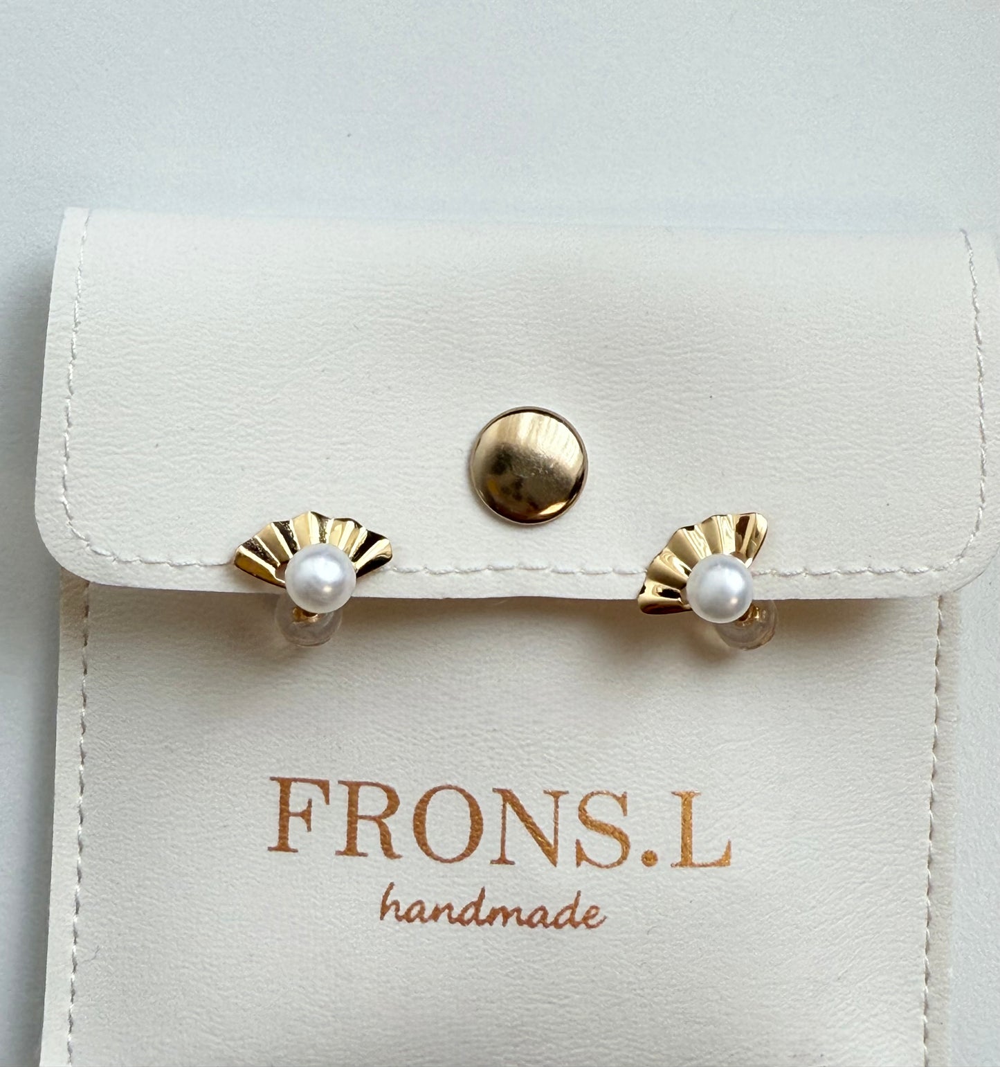Fun freshwater Pearl Stud