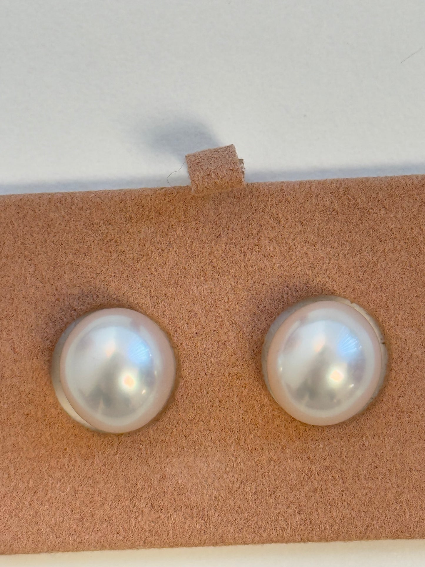 White south Sea Pearl,Pair of Oval 11.6✖️10.6mm AAA/AA Paspaley