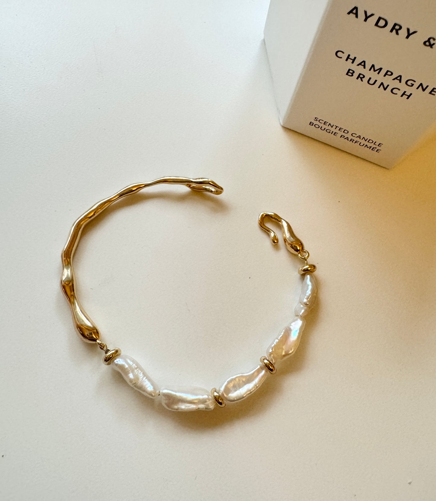 Gold Band Biwa Pearl Bracelet