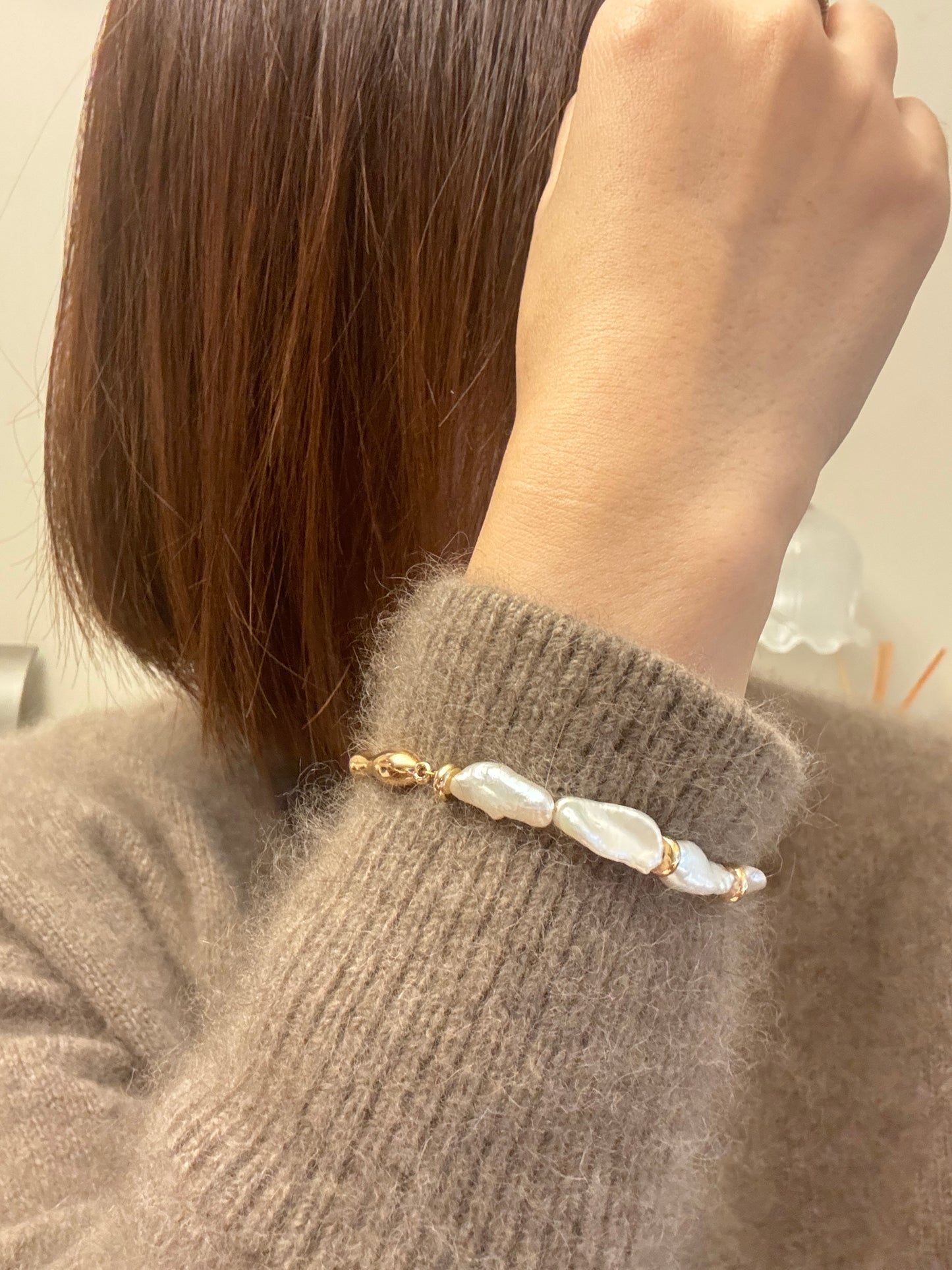 Gold Band Biwa Pearl Bracelet