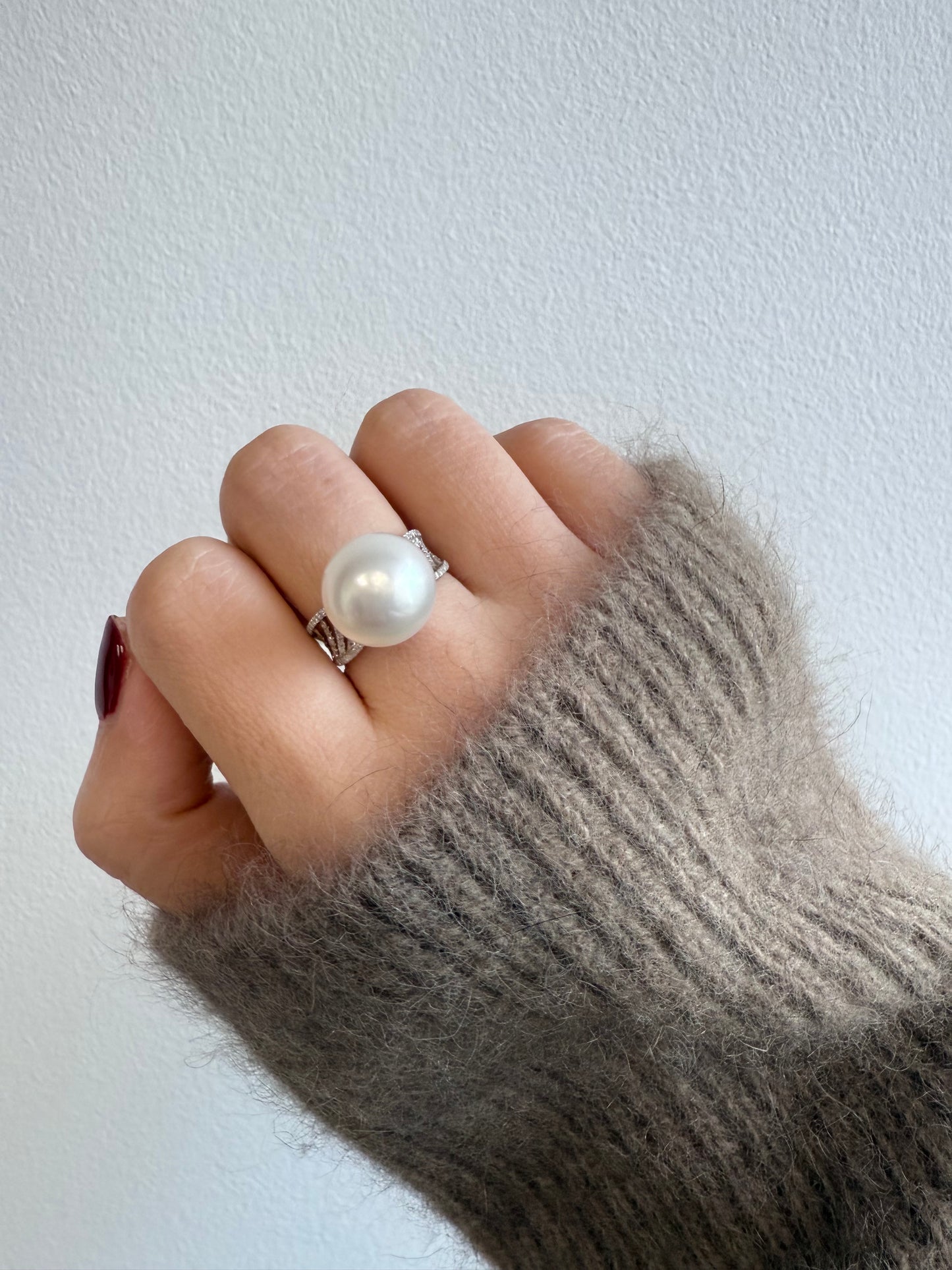 White south Sea Pearl,Single Button 12.6mm AAA/AA Paspaley