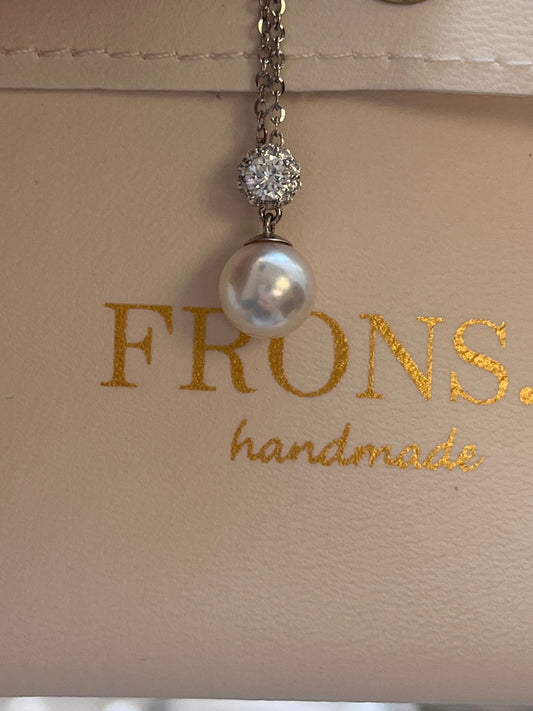 18k白金雪花扣头Sea Pearl akoya pendant