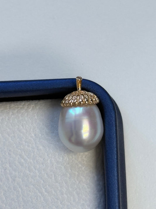 White south Sea Pearl,Single Drop 11.8✖️15.3mm GEM Lustre Paspaley