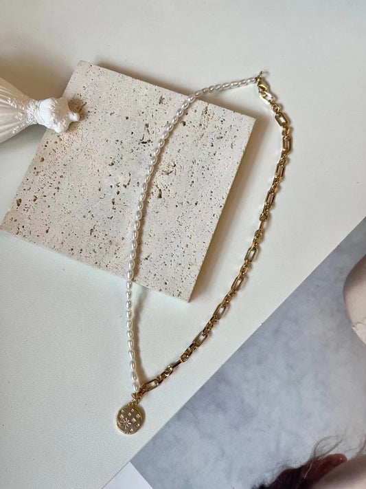 Stella Star Necklace