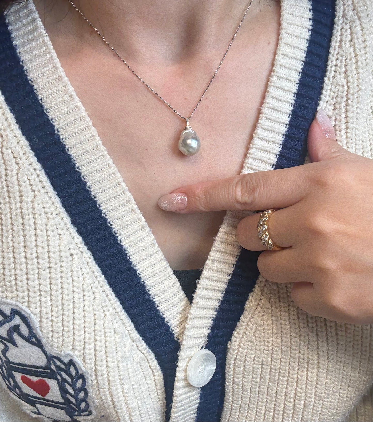 South White Baroque Sea Pearl pendant