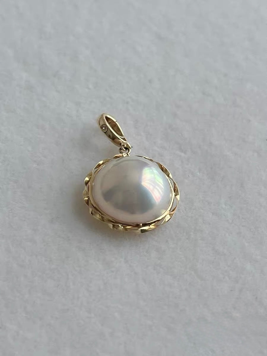 庵美岛粉泡泡sea pearl Mabe pendant