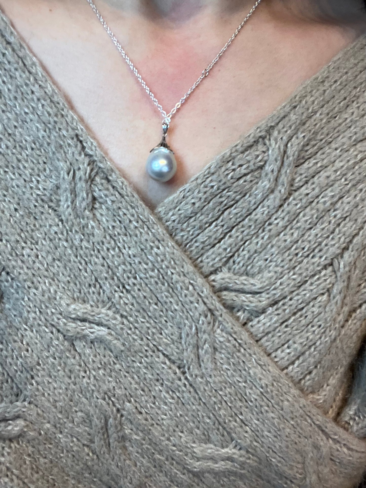 梨花头 South White Baroque Sea Pearl pendant