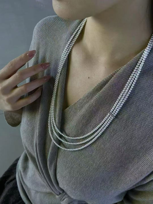 Retro sweater necklace