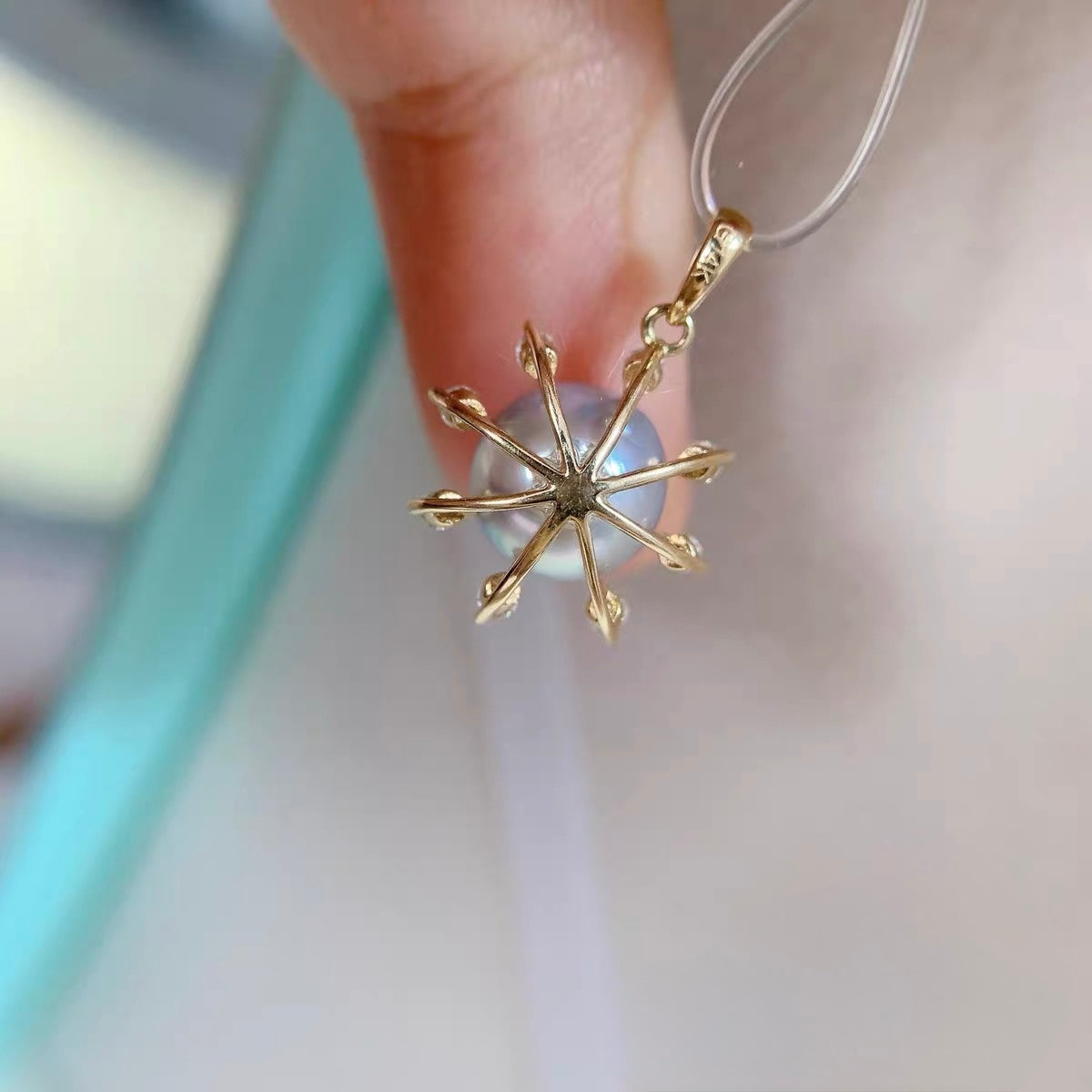 Starlight Japanese akoya pendant