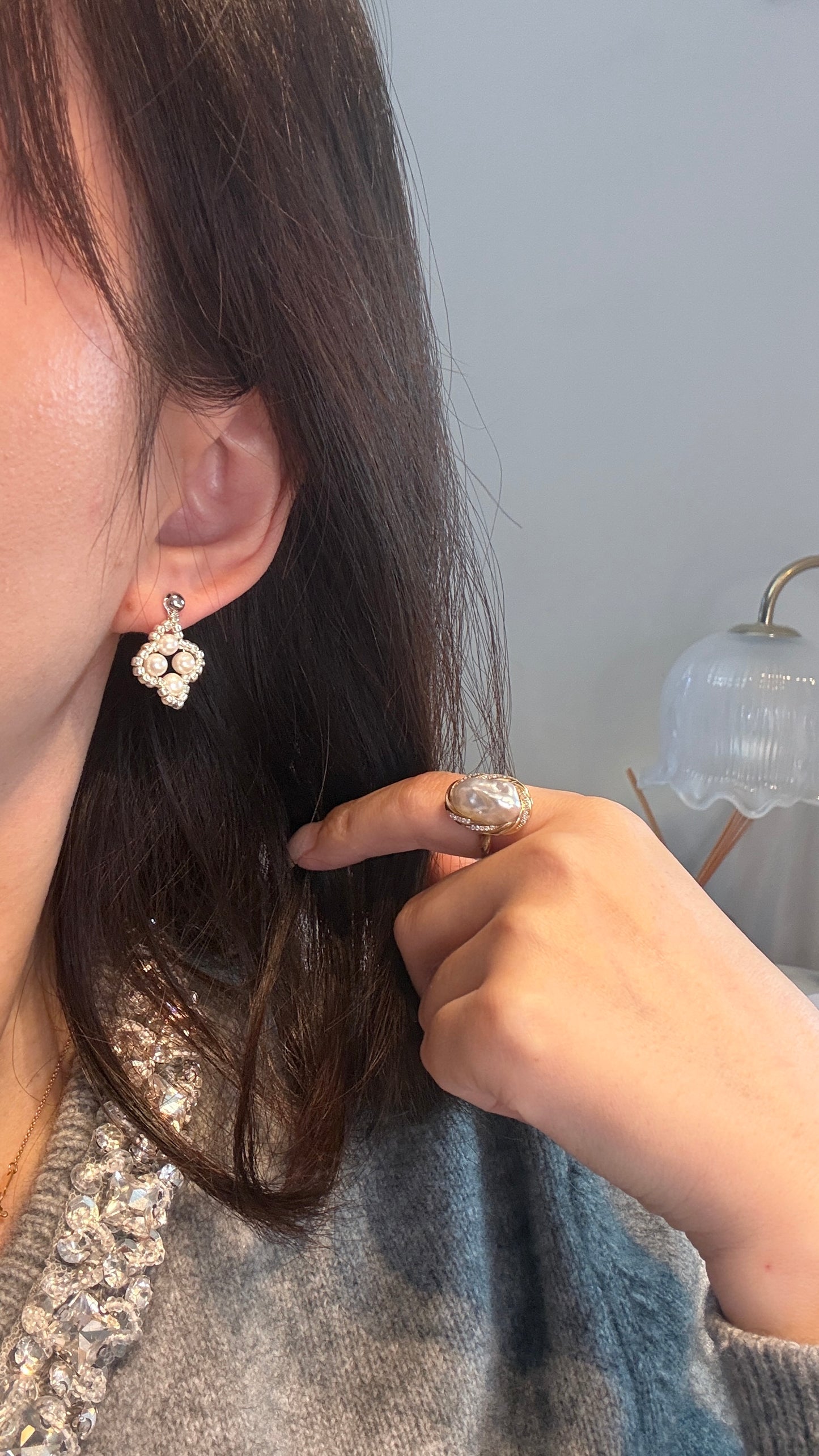 Four-leaf clover freshwater Pearl Stud