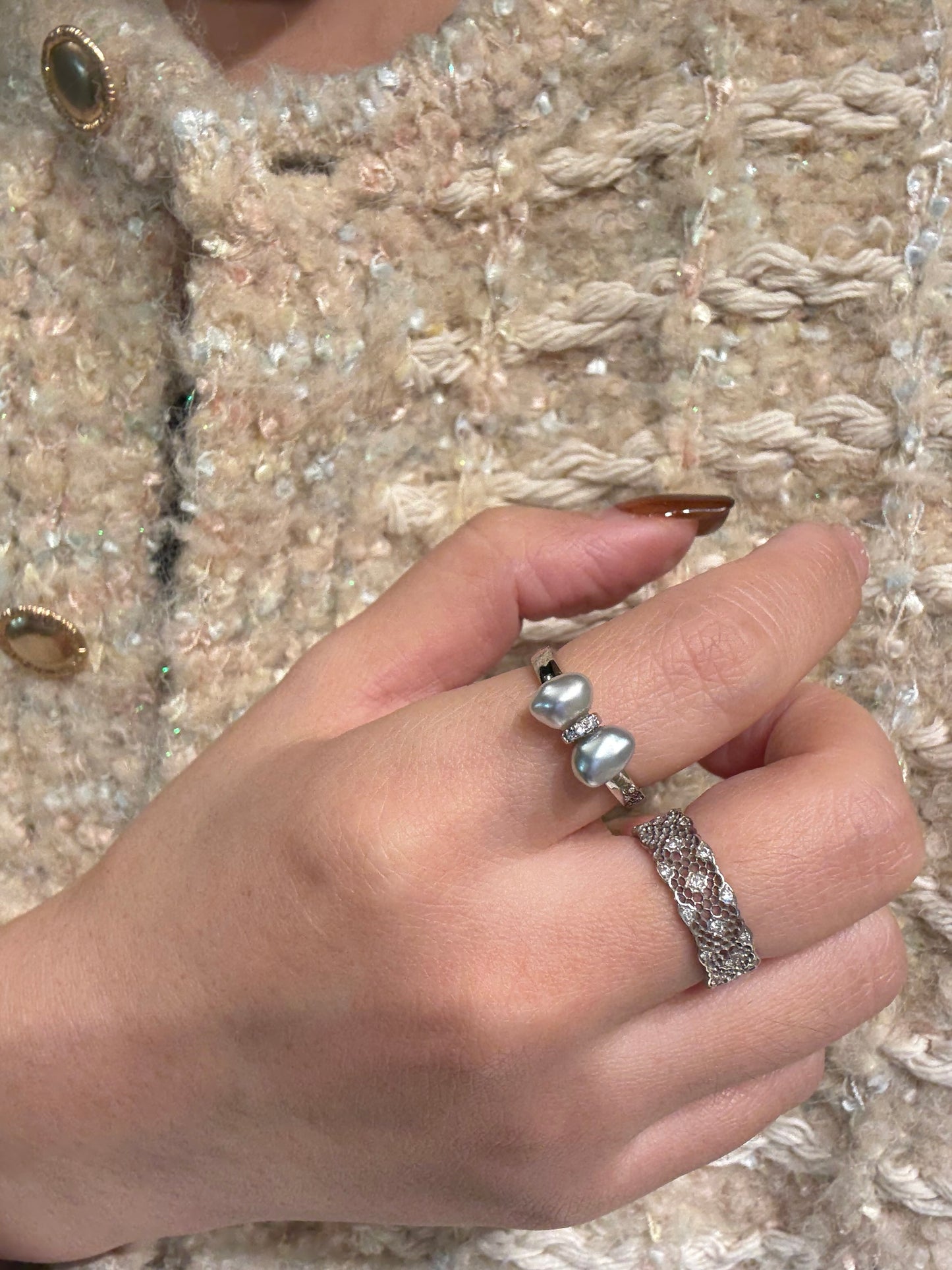 Bow Keshi South White Seapearl Ring