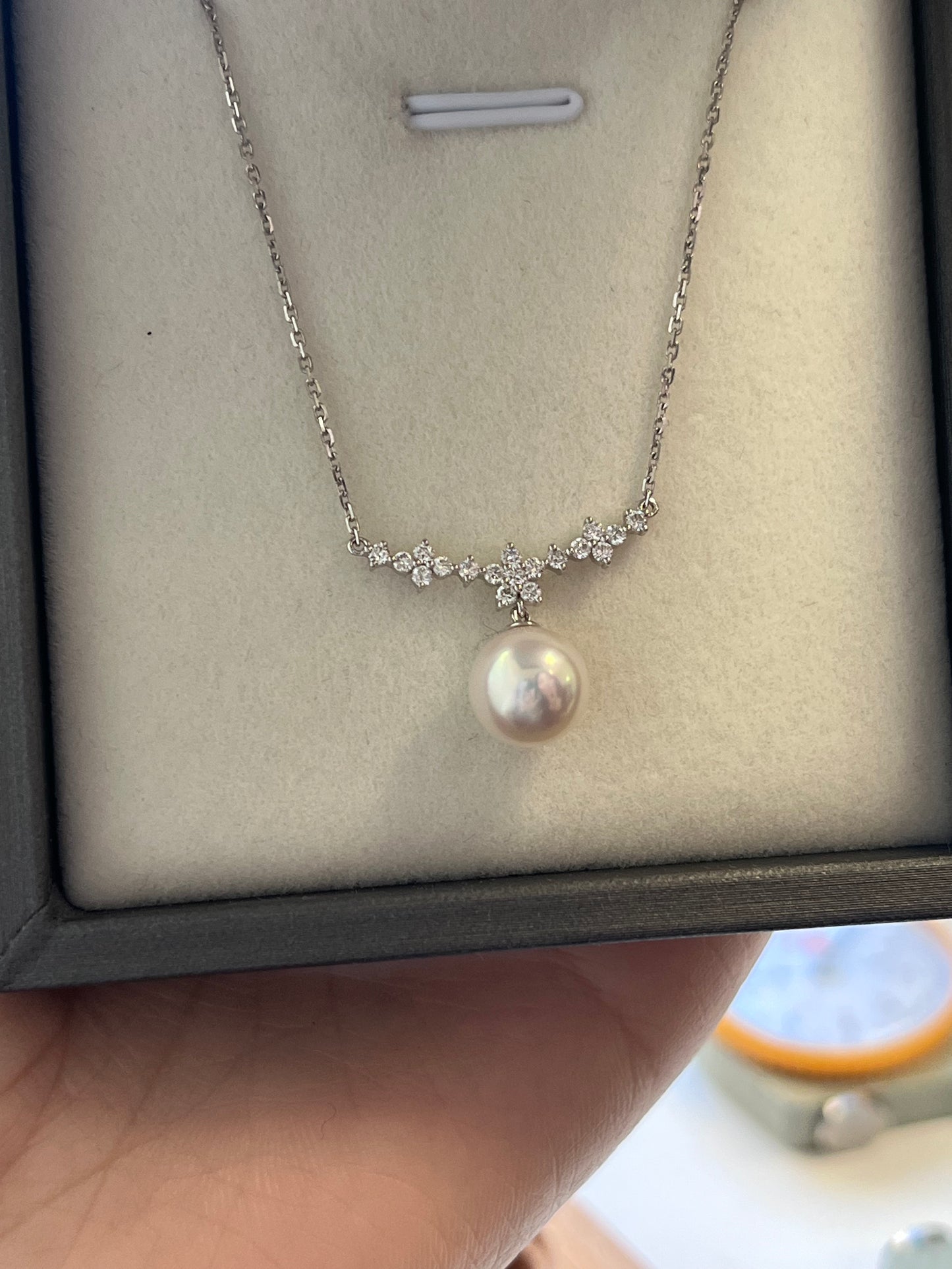 “Smile”Akoya Sea Pearl necklace