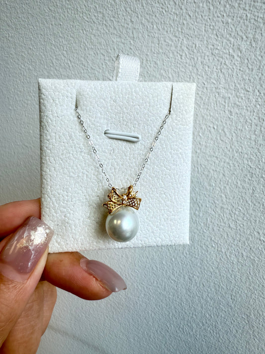 White south Sea Pearl，Single Oval 11.2✖️10.8mm AAA/AA Paspaley