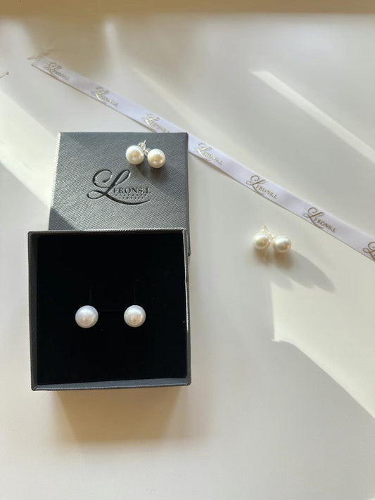 Cecily 18K Solid Gold Pearl Stud