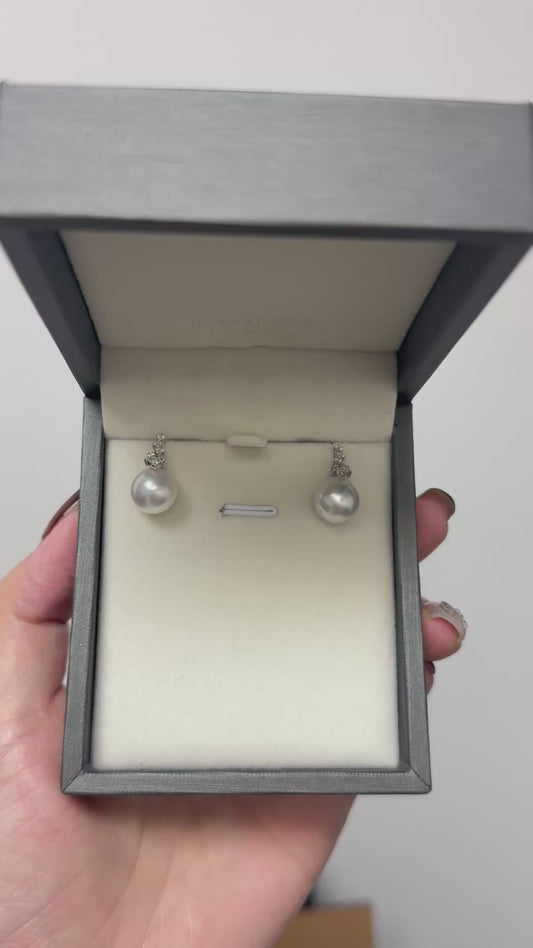 繁星点点South White Baroque Sea Pearl Earrings