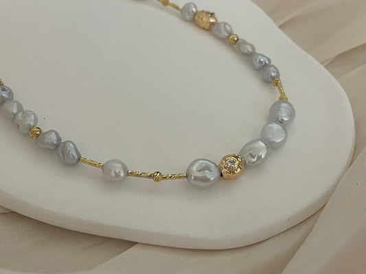 Glacier Baroque Pearl necklace