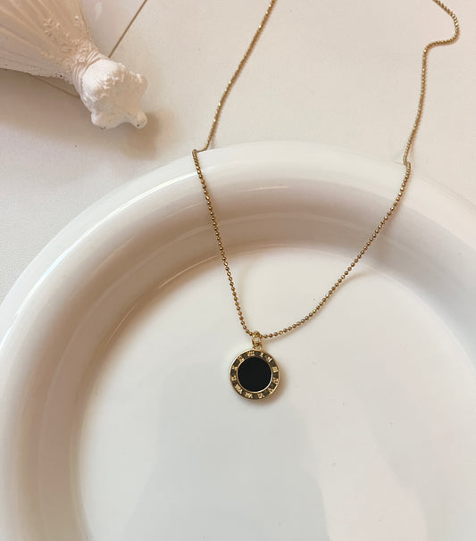 Black Pendant Necklace